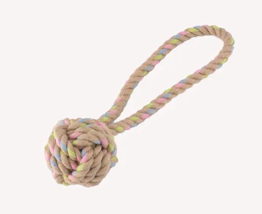 Pelota con cuerda de cáñamo