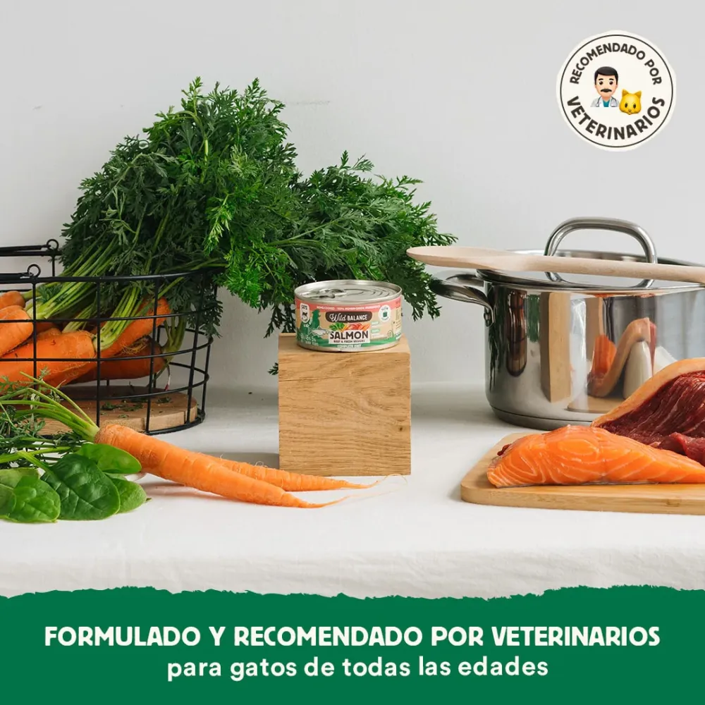 Menú gato salmón y ternera con verduras frescas cocinado al vapor 120g